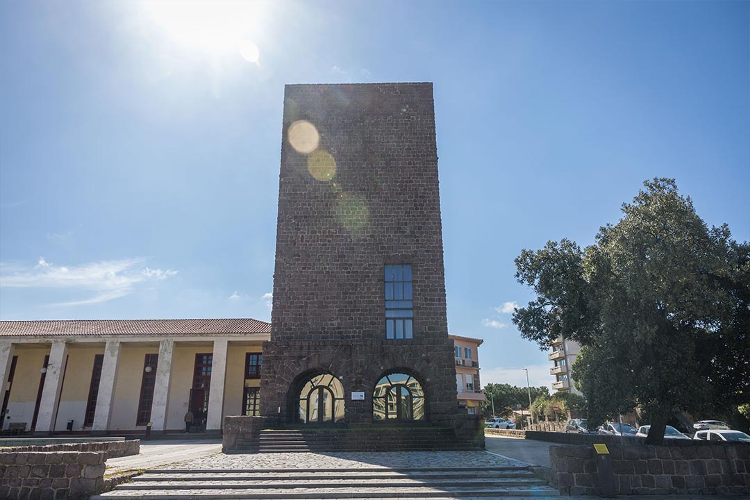 Carbonia Turismo La Torre Littoria di Piazza Roma